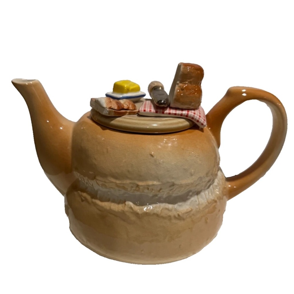 Vintage 1987 English Cottage Loaf Bread & Butter Teapot by Sunshine Ceramics